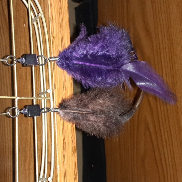 Handmade feather earrings - Picture 2 of 4